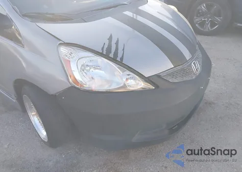 2010 Honda Fit Sport из США, поврежденный, VIN JHMGE8H46AC026719